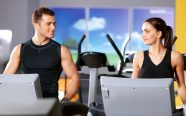 How To Pick Up A Cougar At The Gym (In 3 Steps)